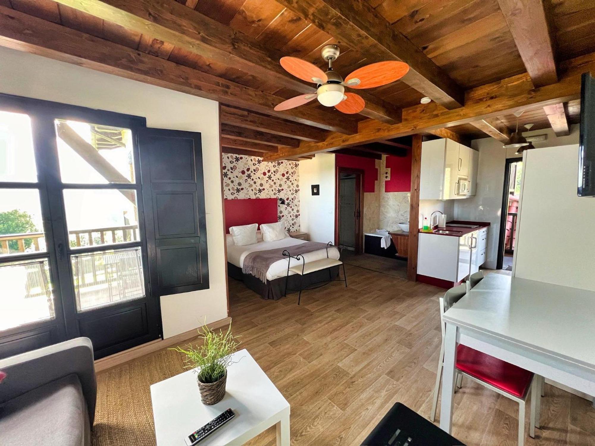 Apartamentos Spa Casco Historico De Isla - AlojateIsla Plana Exterior foto